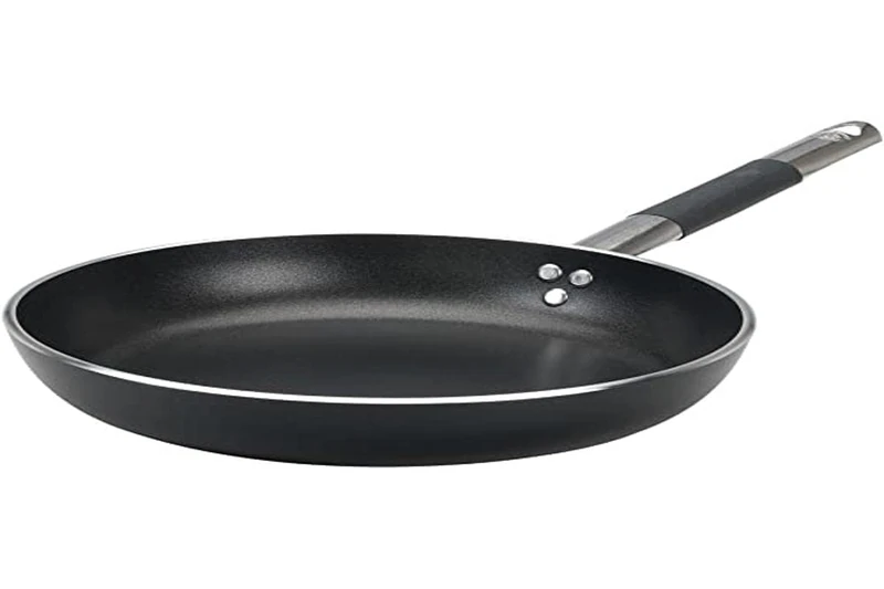 Pentole Agnelli Aluminium Black Crystal Straight Frying Pan 5 Mm. Thick With Handle, Diameter 24 Cm.