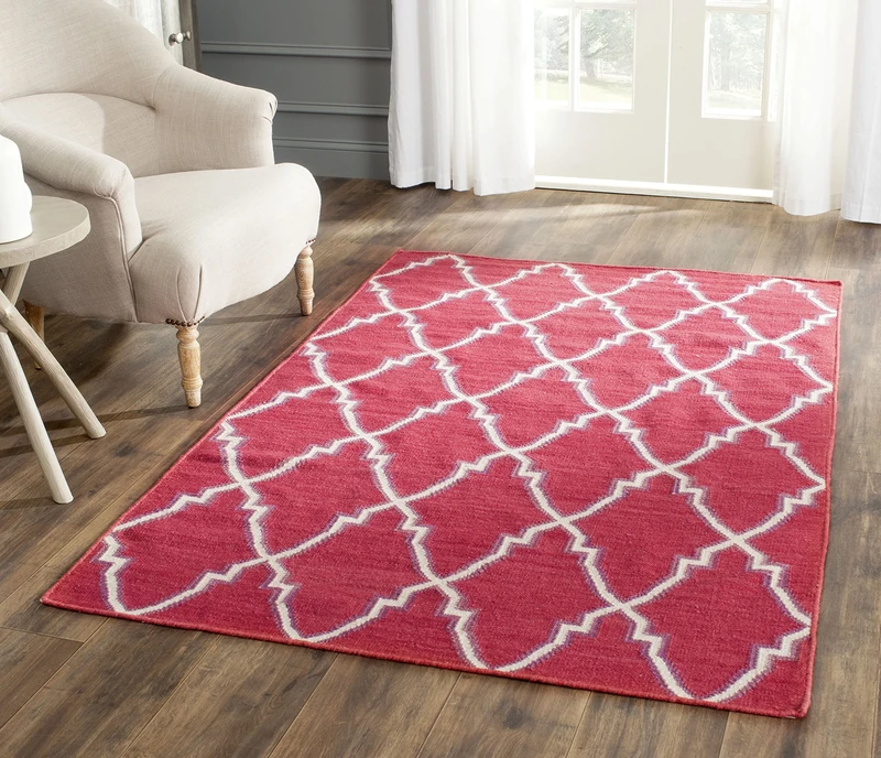 Safavieh Contemporary Indoor Flatweave Rectangle Area Rug, Dhurrie Collection, DHU564, in Red / Ivory, 91 X 152 cm for Living Room, Bedroom or Any Indoor Space