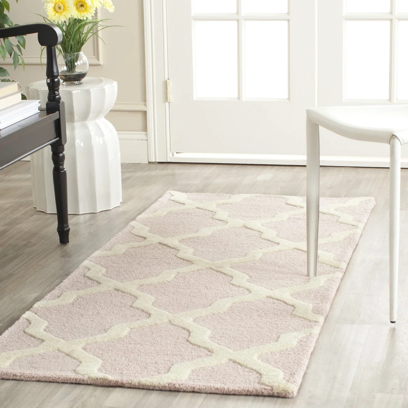 Safavieh Trellis Indoor Hand Tufted Runner Area Rug, Cambridge Collection, CAM121, in Light Pink / Ivory, 76 X 244 cm for Living Room, Bedroom or Any Indoor Space