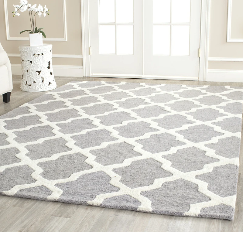 Safavieh Trellis Indoor Hand Tufted Rectangle Area Rug, Cambridge Collection, CAM121, in Silver / Ivory, 183 X 274 cm for Living Room, Bedroom or Any Indoor Space