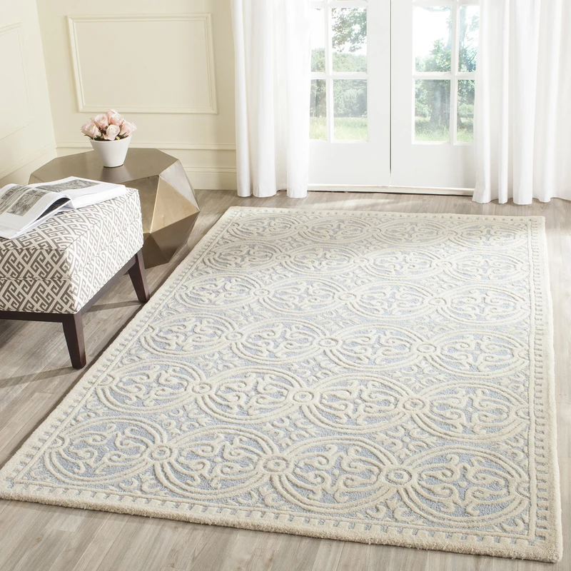 Safavieh Medallion Indoor Hand Tufted Rectangle Area Rug, Cambridge Collection, CAM123, in Light Blue / Ivory, 91 X 152 cm for Living Room, Bedroom or Any Indoor Space