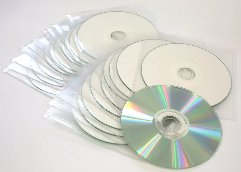 Traxdata 10x Blank Discs CD CD-R 52x Diamond Silver/White Printable in Sleeves