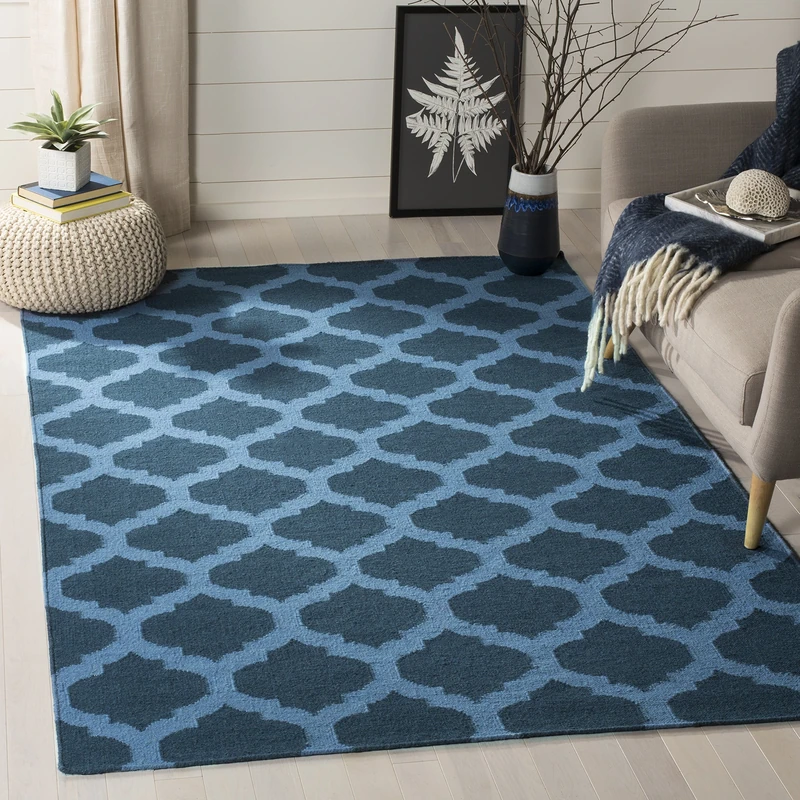 Safavieh Contemporary Indoor Flatweave Rectangle Area Rug, Dhurrie Collection, DHU623, in Ink, 91 X 152 cm for Living Room, Bedroom or Any Indoor Space