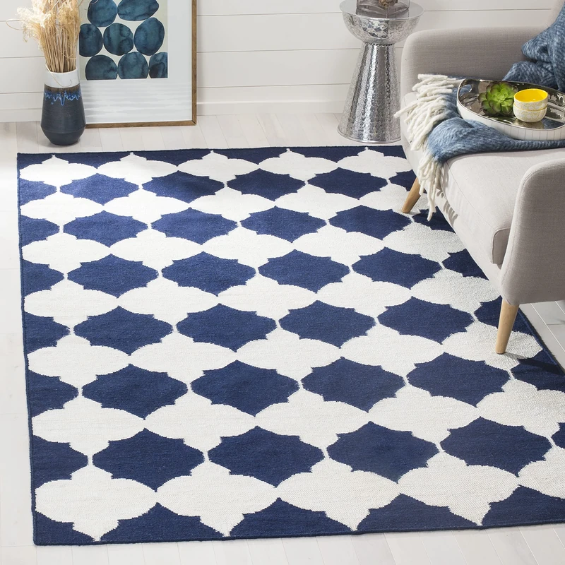 Safavieh Contemporary Indoor Flatweave Rectangle Area Rug, Dhurrie Collection, DHU624, in Navy / Ivory, 122 X 183 cm for Living Room, Bedroom or Any Indoor Space