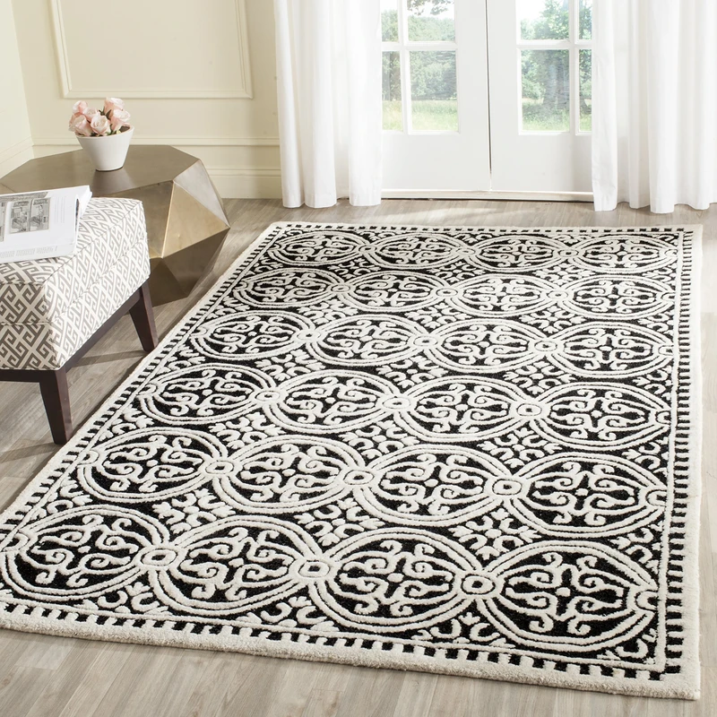 Safavieh Medallion Indoor Hand Tufted Rectangle Area Rug, Cambridge Collection, CAM123, in Black / Ivory, 122 X 183 cm for Living Room, Bedroom or Any Indoor Space