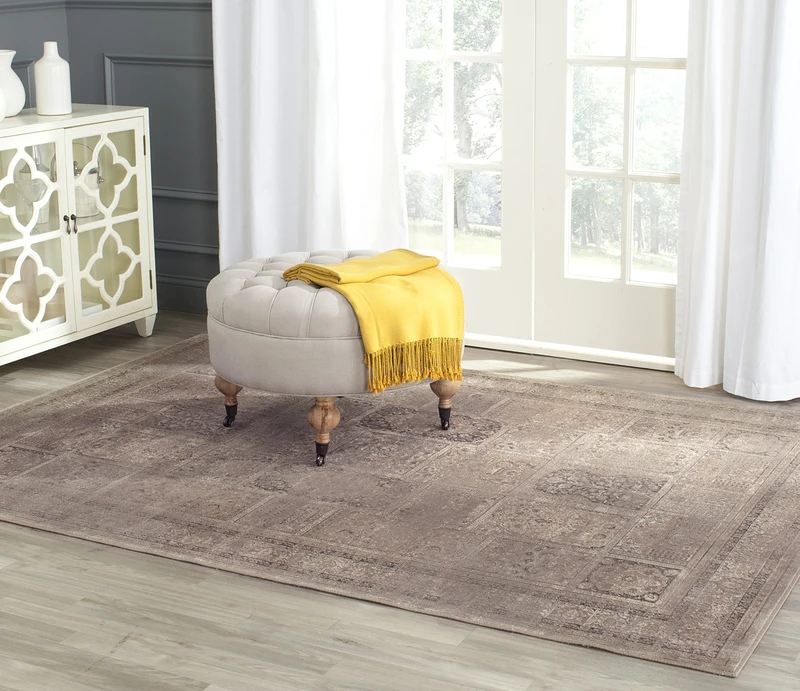 Safavieh Traditional Indoor Woven Rectangle Area Rug, Vintage Collection, VTG127, in Soft Mocha / Brown, 160 X 229 cm for Living Room, Bedroom or Any Indoor Space