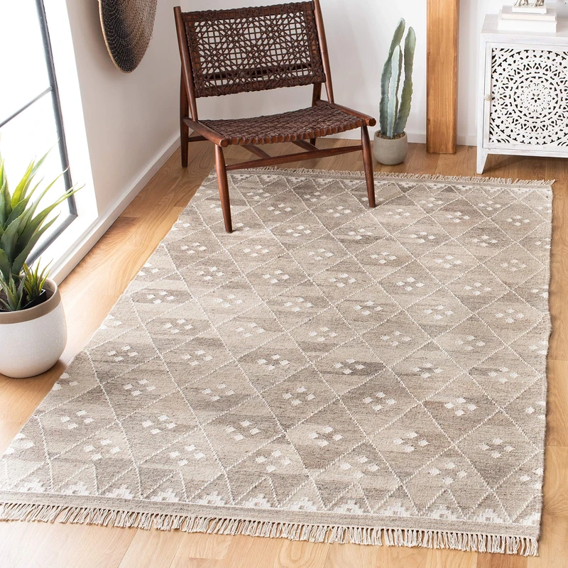 Safavieh Moroccan Boho Tribal Indoor Flatweave Rectangle Area Rug, Natural Kilim Collection, NKM316, in Natural / Ivory, 122 X 183 cm for Living Room, Bedroom or Any Indoor Space