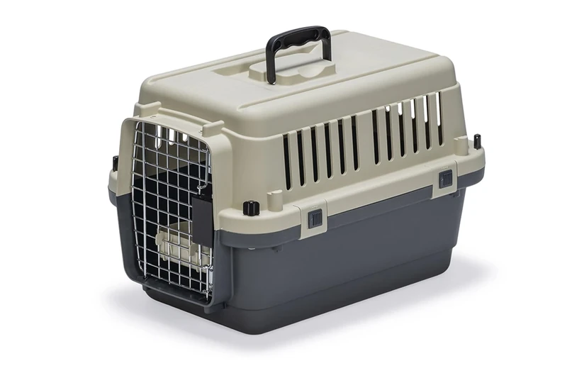 Karlie Transport Box - In Accordance with IATA Requirements for Transportation of Live Animals