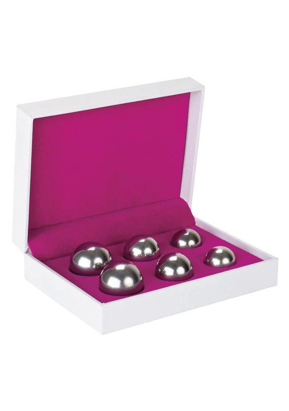 Shots Toys Ben Wa Balls Set 3 Different Weights Silver - Image 1