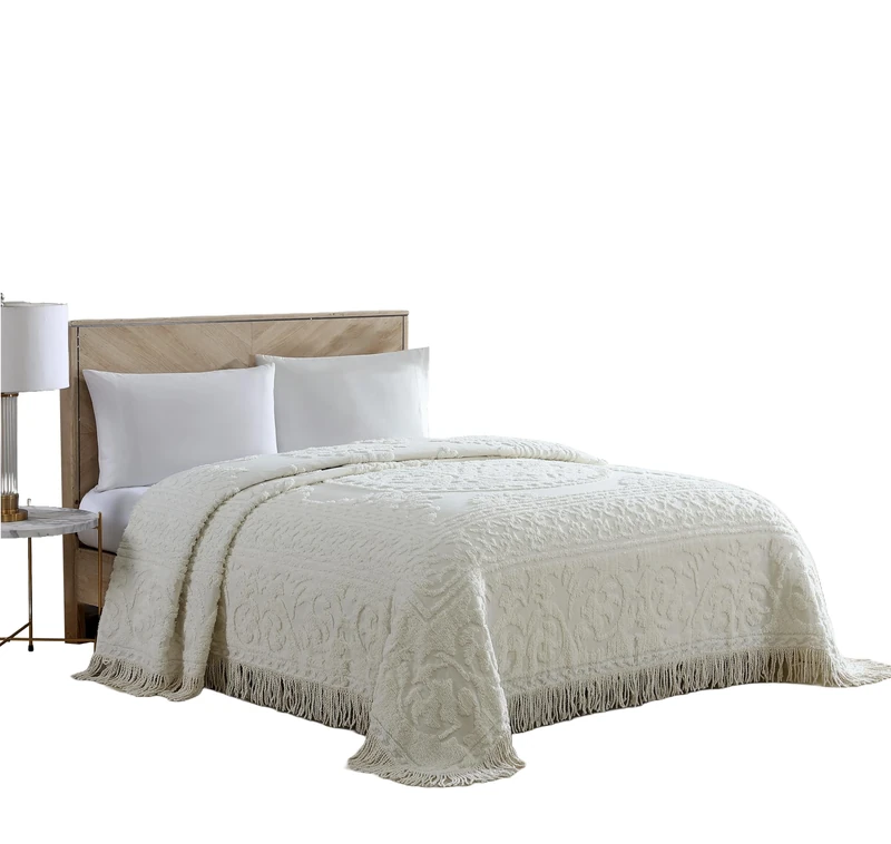 Beatrice Home Fashions Medallion Chenille Bedspread, Twin, Ivory