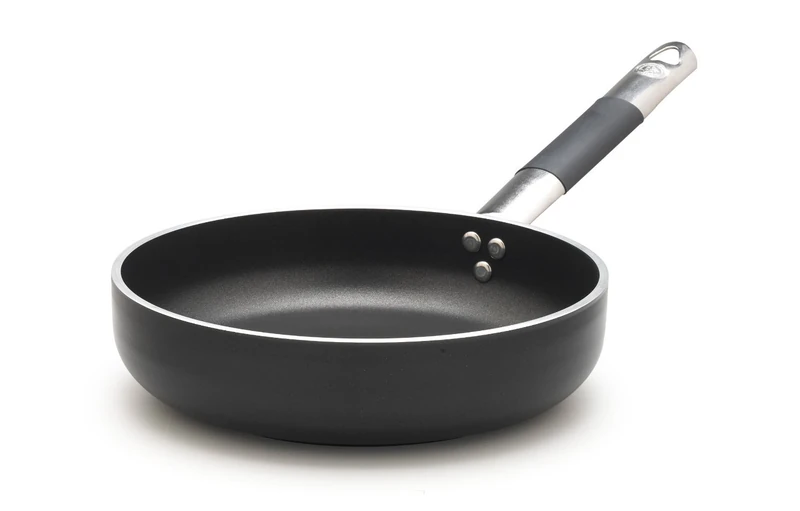 Pentole Agnelli ALSC2111SSPIC32 Alblack Pan Aluminum Pan, 5 mm Thickness, 10 mm Induction Bottom, with "Cool" Stainless Steel Tubular Handle, 32 cm, Black