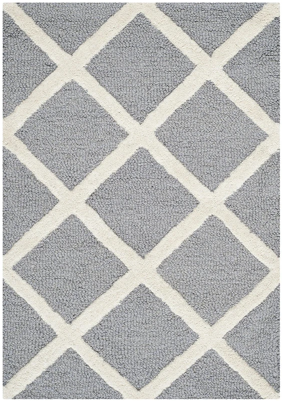Safavieh Diamond Indoor Hand Tufted Rectangle Area Rug, Cambridge Collection, CAM135, in Silver / Ivory, 91 X 152 cm for Living Room, Bedroom or Any Indoor Space