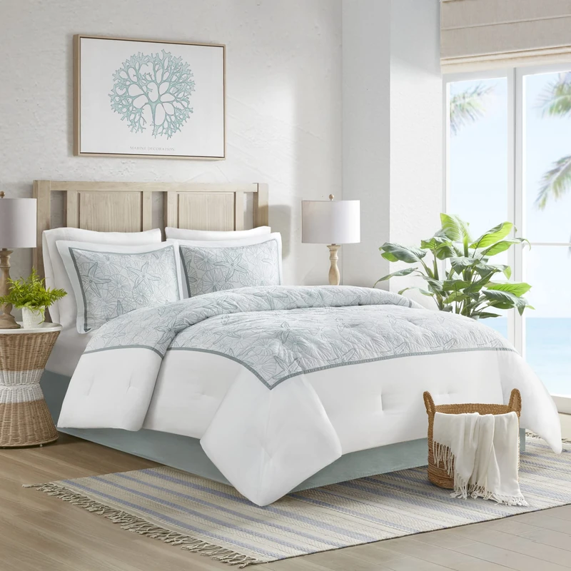 Harbor House 4-Piece Maya Bay Cotton Embroidered Oversized Comforter Set, Cal King, White