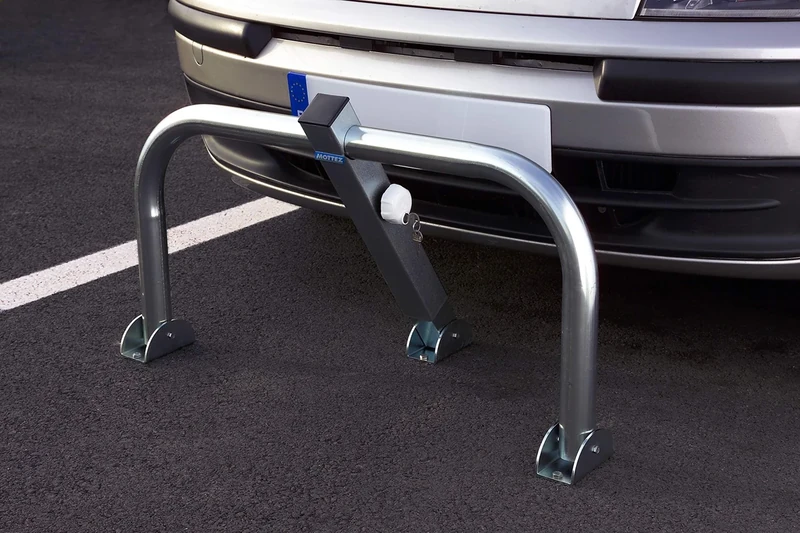 Mottez B307CPR 3-Foot Parking Barrier