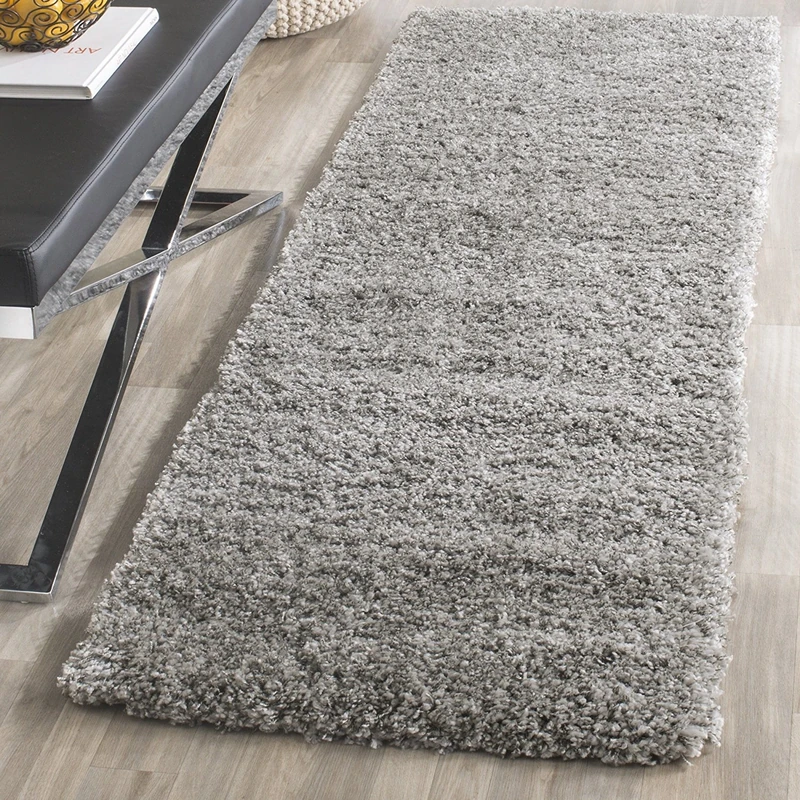 Safavieh Shaggy Indoor Woven Runner Area Rug, California Shag Collection, SG151, in Silver, 69 X 152 cm for Living Room, Bedroom or Any Indoor Space