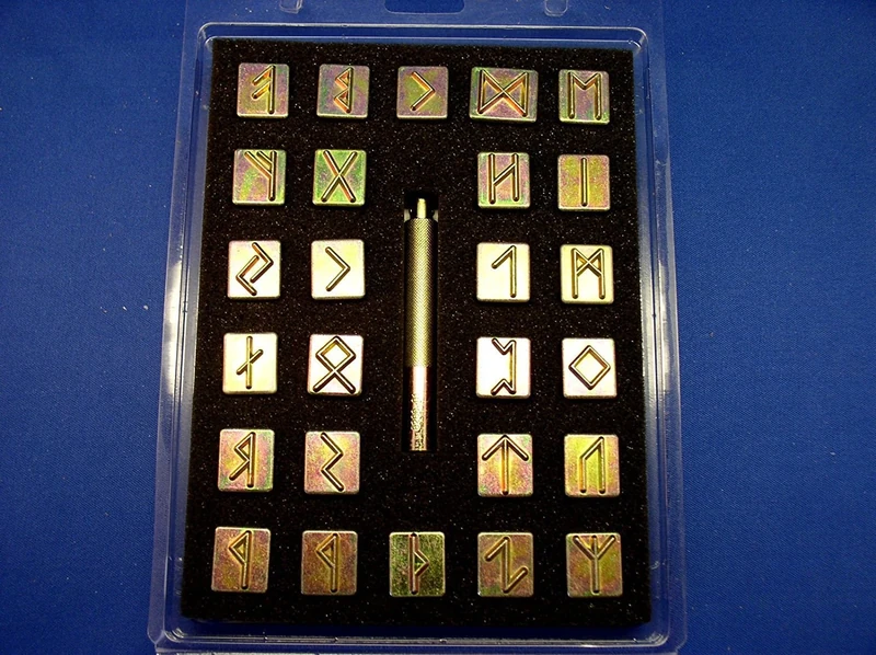 Tandy Leather Factory Runic/Celtic Alphabet Stamp Set 3/4 (with stamping handle) - Image 1