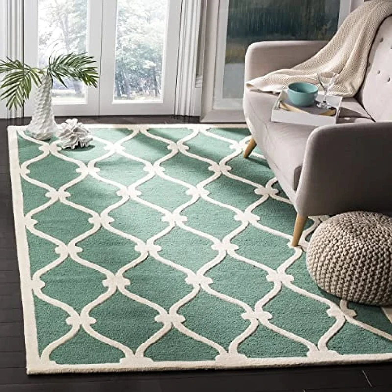 Safavieh Modern Indoor Hand Tufted Rectangle Area Rug, Cambridge Collection, CAM710, in Teal / Ivory, 152 X 244 cm for Living Room, Bedroom or Any Indoor Space