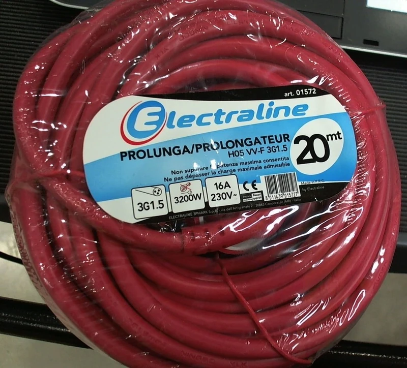 01572 Garden Verlängerungskabel mit Steckdose und Stecker, Violet