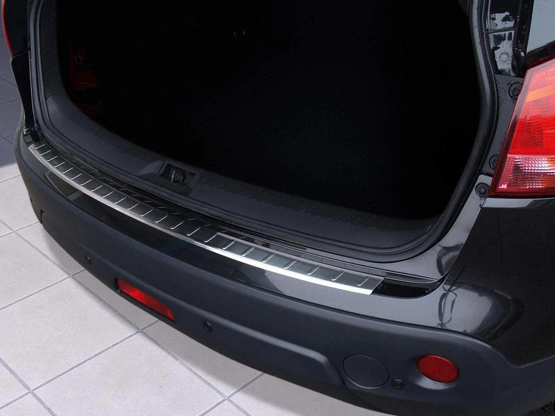 Avisa Stainless Steel Rear Bumper Protector Compatible with Nissan Qashqai 2007-2013 'Ribs'