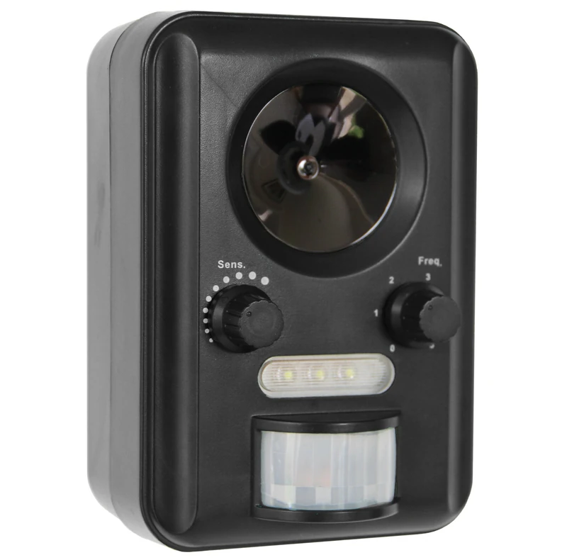 Frostfire Solar Powered Battery Operated Ultrasonic Cat and Pest Repeller (Black)
