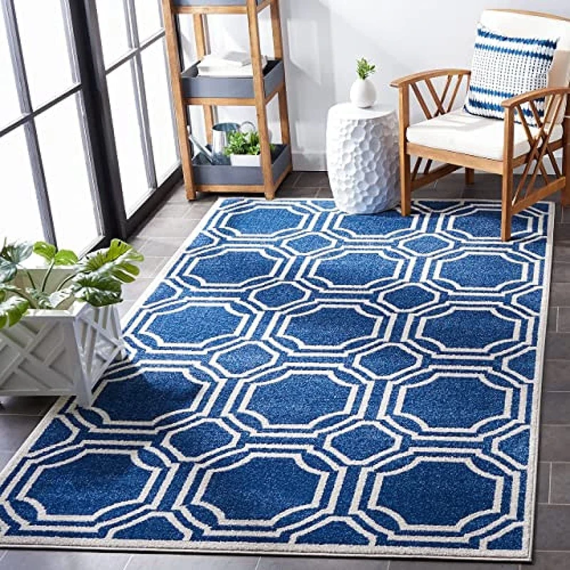 Safavieh Geometric Indoor/Outdoor Woven Rectangle Area Rug, Amherst Collection, AMT411, in Navy / Ivory, 91 X 152 cm for Garden, Patio or Any Outdoor Space