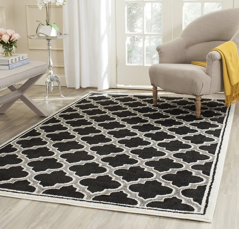Safavieh Trellis Indoor/Outdoor Woven Rectangle Area Rug, Amherst Collection, AMT412, in Anthracite / Ivory, 152 X 244 cm for Garden, Patio or Any Outdoor Space