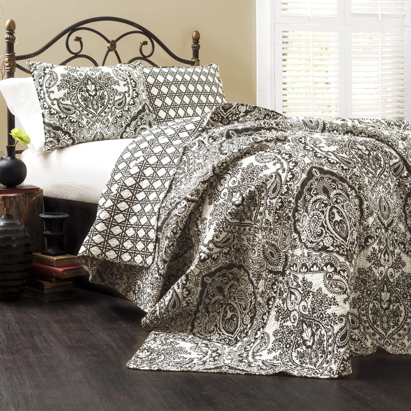 Lush Decor Quilt Paisley Damask Print Pattern Reversible 3 Piece Lightweight Bedding Blanket Bedspread Set, Cotton, Black & White, King