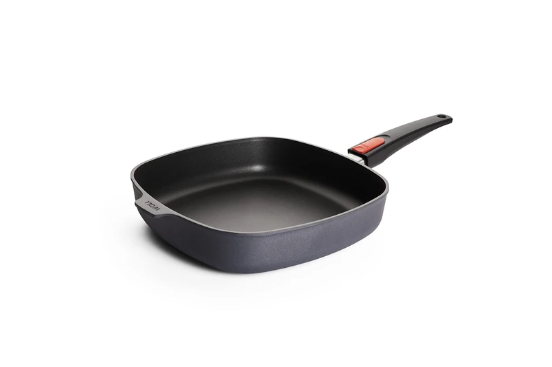 Woll Diamond Lite Square Pan 28 x 28 cm with Removable Handle Non-Stick Cast Aluminium Oven-Safe Suitable for Ceramic, Gas, Electric & Halogen Square Frying Pan