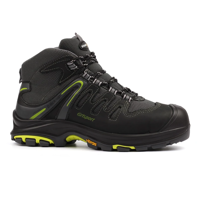 UK Shoe Size: UK 9 / EU 43