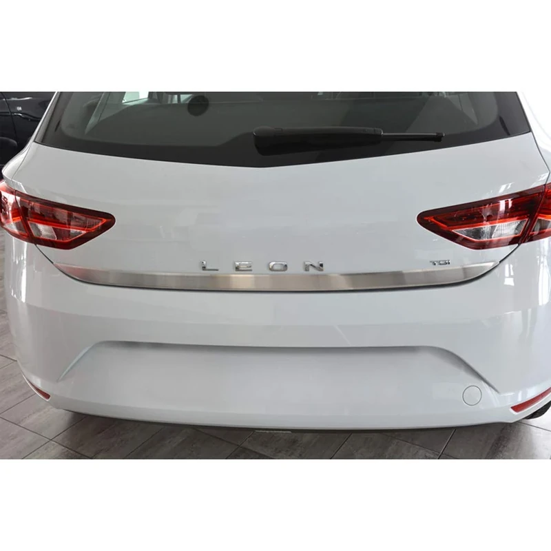 Avisa Stainless Steel trunk strap list compatible with Seat Leon (5F) HB 5-doors 2013-2020 - Image 1