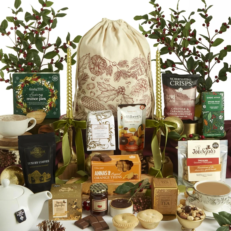 Festive Favourites Santa Sack Christmas Hamper for Couples, Friends & Family – Alcohol Free Hamper with Luxury Mince Pies, Italian Panettone & Chocolate Truffles – Clearwater Hampers & Gourmet Gifts