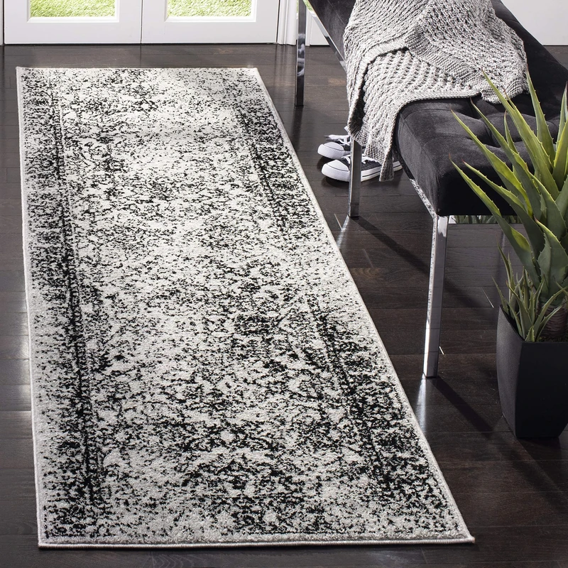 SAFAVIEH Distressed Vintage Rug for Living Room, Dining Room, Bedroom - Adirondack Collection, Short Pile, in Grey and Black, 76 X 244 cm