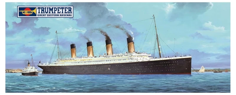 Trumpeter 1:200 - Titanic W/LED Lights - Image 1