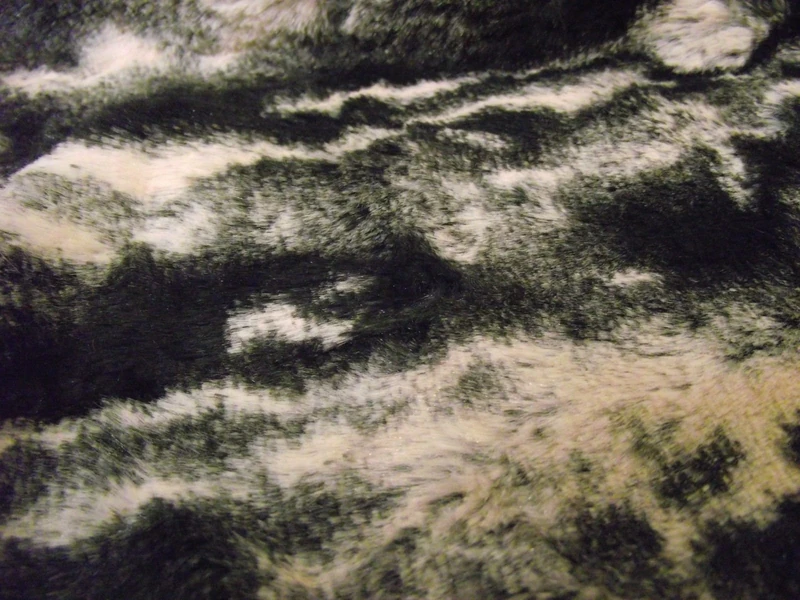 Super Luxury Faux Fur Fabric Material - Micro Cream Black, 1Mtr - 150cmx100cm