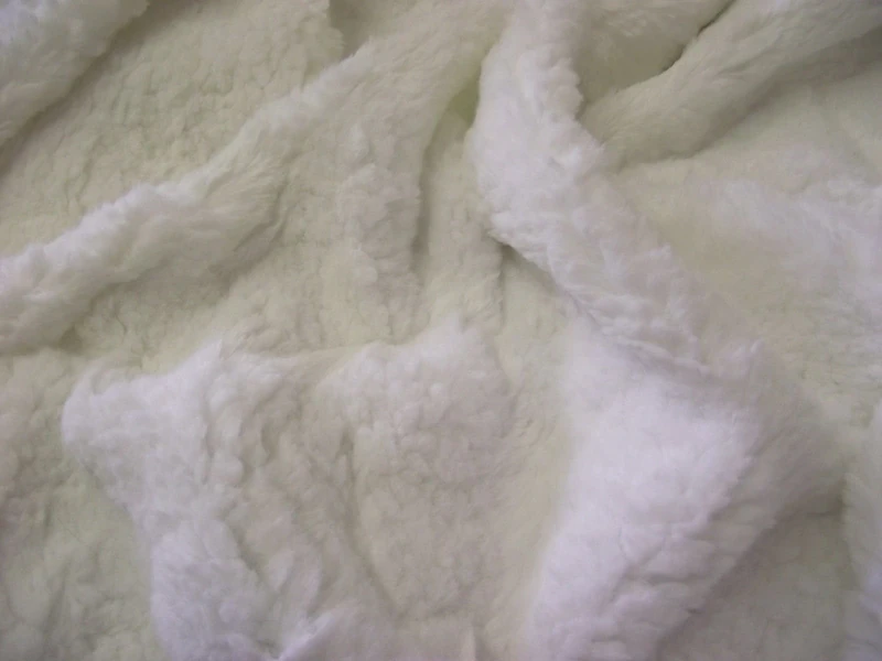 Super Luxury Faux Fur Fabric Material - White Bobble, 1Mtr - 150cmx100cm
