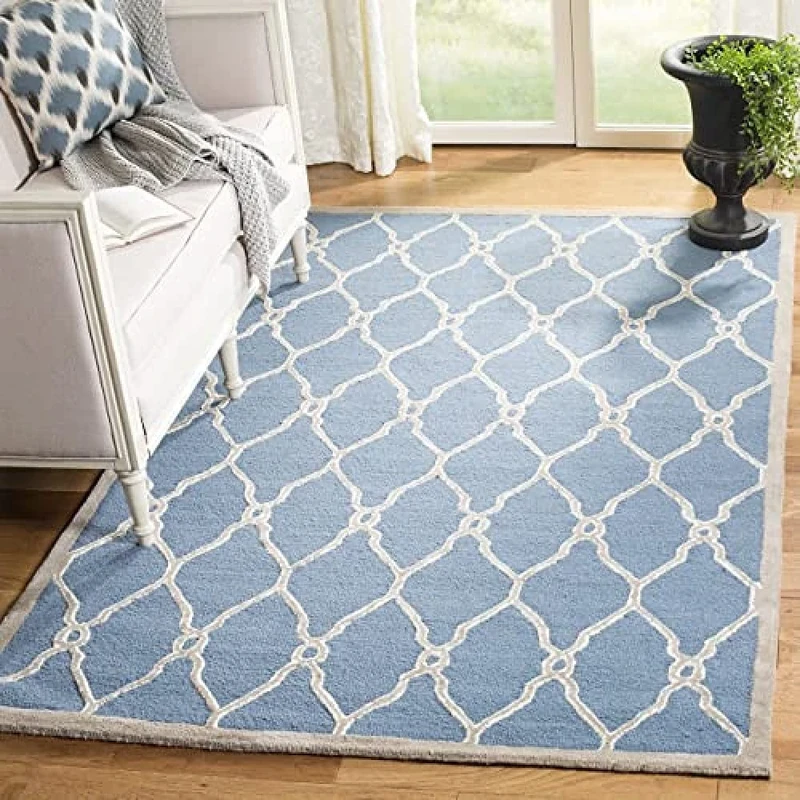 Safavieh Modern Indoor Hand Tufted Rectangle Area Rug, Cambridge Collection, CAM352, in Navy / Ivory, 152 X 244 cm for Living Room, Bedroom or Any Indoor Space