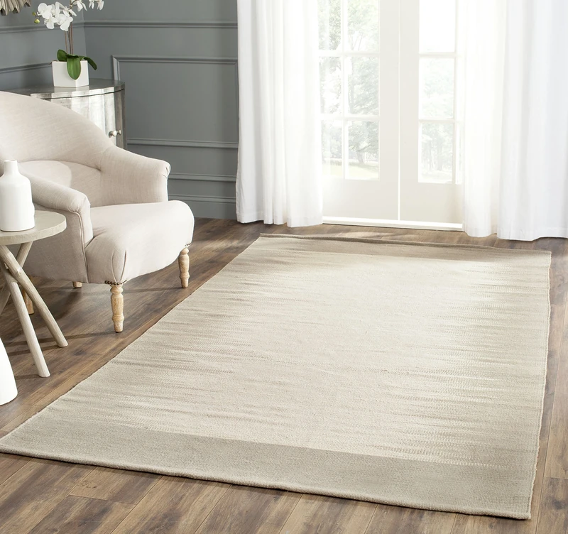 Safavieh Tribal Inspired Indoor Flatweave Rectangle Area Rug, Kilim Collection, KLM960, in Beige / Light Green, 152 X 244 cm for Living Room, Bedroom or Any Indoor Space