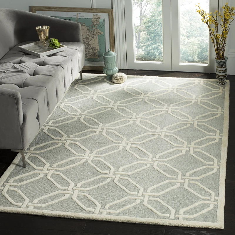 Safavieh Modern Indoor Hand Tufted Rectangle Area Rug, Cambridge Collection, CAM311, in Light Grey / Ivory, 91 X 152 cm for Living Room, Bedroom or Any Indoor Space