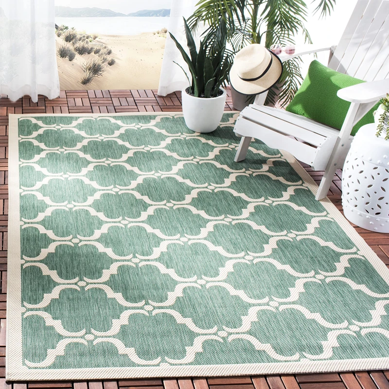 Safavieh Geometric Rug for Living Room, Dining Room, Bedroom - Courtyard Collection, Short Pile, in Dark Green and Beige, 79 X 152 cm
