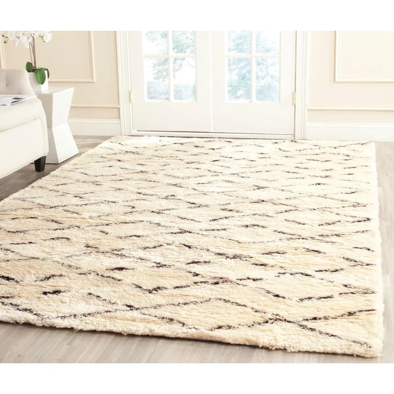 Safavieh Moroccan Indoor Hand Tufted Rectangle Area Rug, Casablanca Collection, CSB847, in White / Brown, 152 X 244 cm for Living Room, Bedroom or Any Indoor Space
