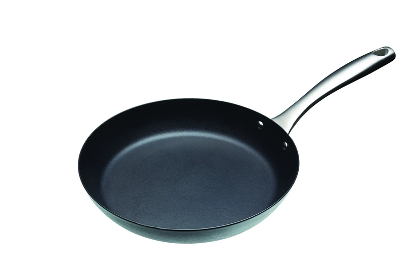 MasterClass Professional Carbon Steel Non-Stick Induction-Safe Frying Pan, 26 cm (10") - Image 1