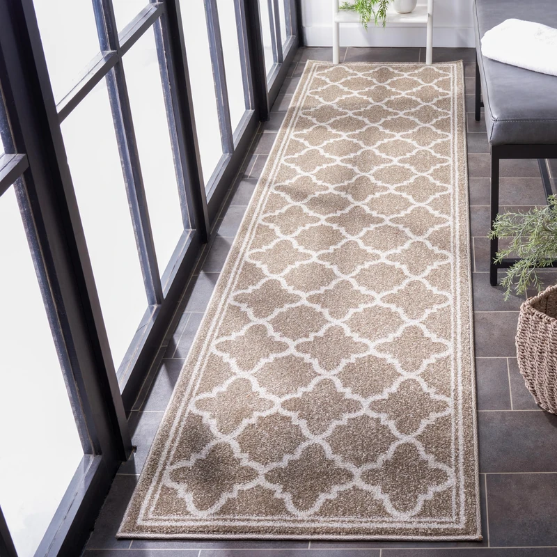 Safavieh Boho Rug for Living Room, Dining Room, Bedroom - Amherst Collection, Short Pile, in Wheat and Beige, 62 X 240 cm