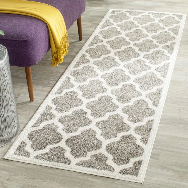 Safavieh Trellis Indoor/Outdoor Woven Runner Area Rug, Amherst Collection, AMT420, in Dark Grey / Beige, 69 X 213 cm for Garden, Patio or Any Outdoor Space