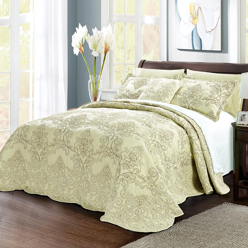 Home Soft Things Damask 4 Piece Bedspread Set, Scalloped Edge Quilt Coverlet Comforter Prewashed Bedding Set, Matelasse Embossed Floral Solid Pattern, Yellowish Green Oversize Queen(110" x 120")