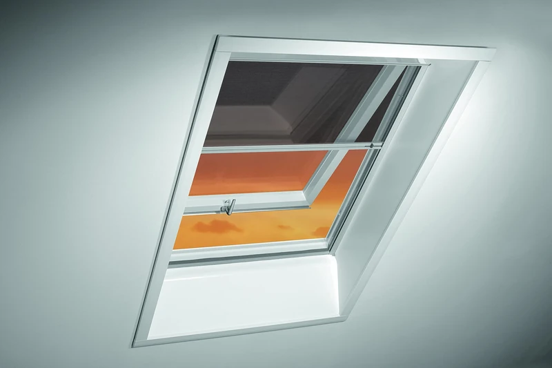 Original Roto Insect Screen Roller Blind ZRI | Installation on Frame | Silver Guide Rail | Standard Fabric | for Roto roof Windows Series 84/R8/i8 with Size 074/140 | 07/14