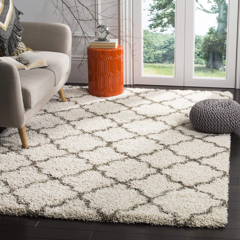 Safavieh Shaggy Indoor Woven Rectangle Area Rug, Hudson Shag Collection, SGH282, in Ivory / Grey, 91 X 152 cm for Living Room, Bedroom or Any Indoor Space