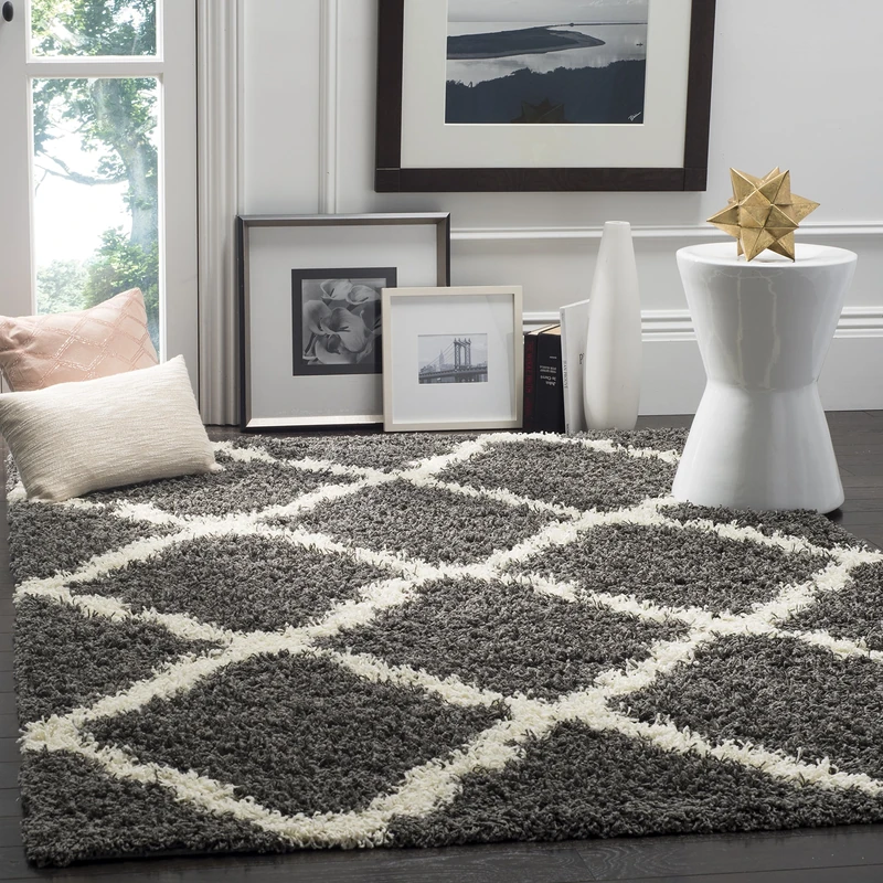 Safavieh Shaggy Indoor Woven Rectangle Area Rug, Dallas Shag Collection, SGD257, in Dark Grey / Ivory, 183 X 274 cm for Living Room, Bedroom or Any Indoor Space