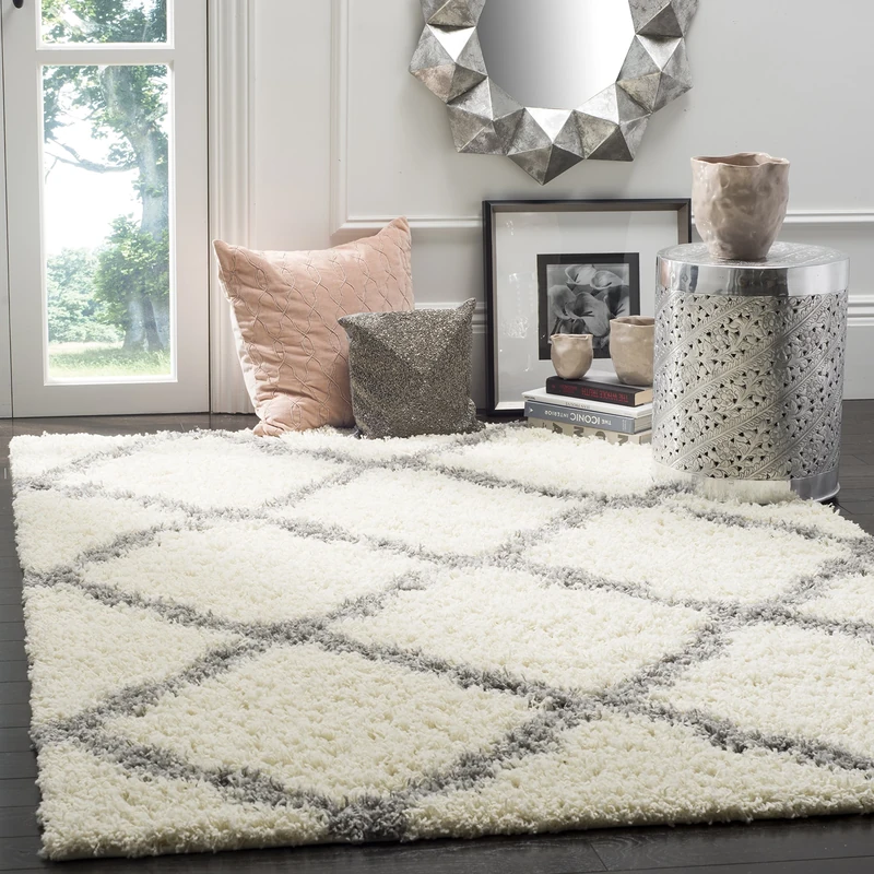 Safavieh Shaggy Indoor Woven Rectangle Area Rug, Dallas Shag Collection, SGD257, in Ivory / Grey, 122 X 183 cm for Living Room, Bedroom or Any Indoor Space