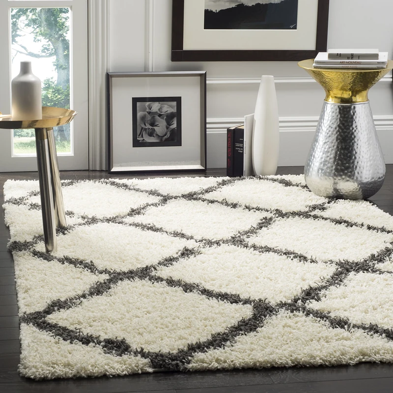 Safavieh Shaggy Indoor Woven Rectangle Area Rug, Dallas Shag Collection, SGD257, in Ivory/Dark Grey, 183 X 274 cm for Living Room, Bedroom or Any Indoor Space