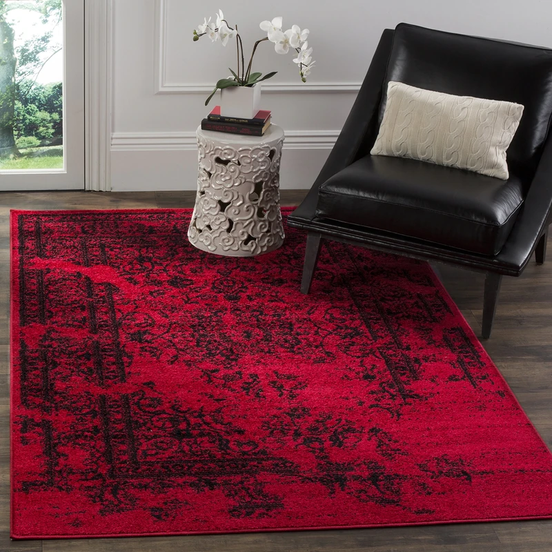 Safavieh Distressed Rug for Living Room, Dining Room, Bedroom - Adirondack Collection, Short Pile, in Red and Black, 122 X 183 cm